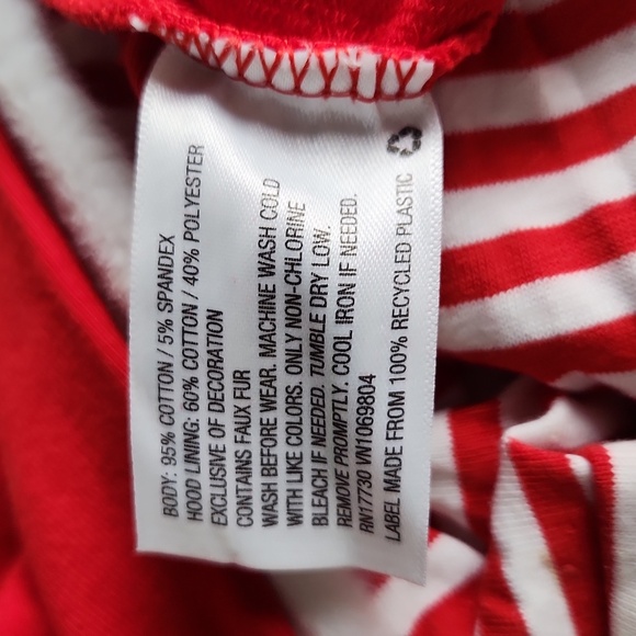 NWT- Cat&Jack- Santa One Piece Bodysuit w/hood - Red/White - 18M - Picture 5 of 5